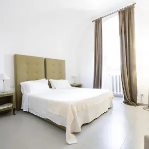 Le Tre Sorelle , Bari Italy